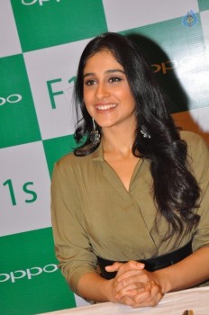 Regina Cassandra Photos - 19 of 38