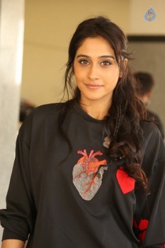 Regina Cassandra Photos - 3 of 59