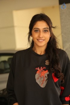 Regina Cassandra Photos - 59 of 59