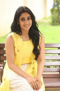 Regina Cassandra Photos - 60 of 61