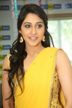 Regina Cassandra Pics - 3 of 52