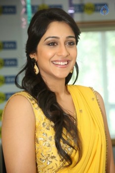 Regina Cassandra Pics - 52 of 52