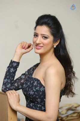 Richa Panai Latest Gallery - 16 of 39