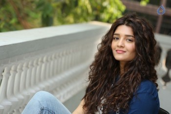 Ritika Singh Latest Photos - 16 of 34