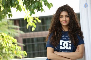 Ritika Singh Latest Photos - 20 of 34