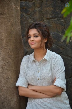 Ritika Singh New Photos - 4 of 21