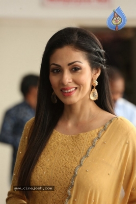 Sadha New Gallery - 2 of 20