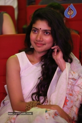 Sai Pallavi New Gallery - 7 of 21