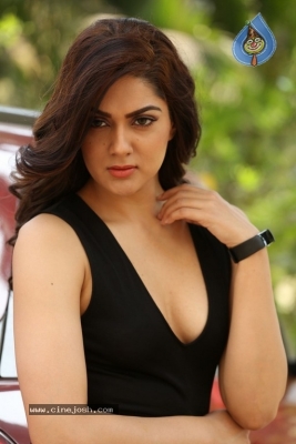 Sakshi Chowdary Images - 10 of 21