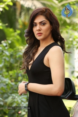 Sakshi Chowdary Images - 11 of 21