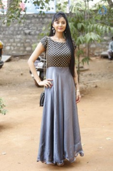 Sanam Shetty Photos - 21 of 25