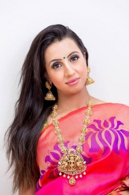 Sanjjanaa Galrani New Pics - 3 of 3