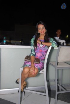 Sanjjanaa Images - 4 of 32