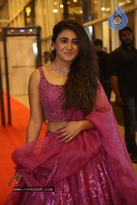 Shalini Pandey New Pics - 13 of 21