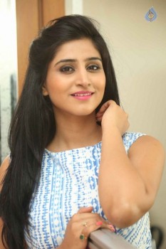 Shamili Photos - 15 of 32