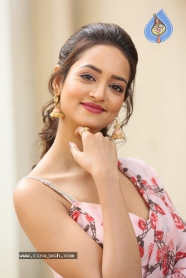 Shanvi Srivastava Photos - 17 of 42