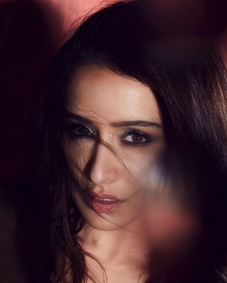 Shraddha Kapoor Photos - 8 of 13