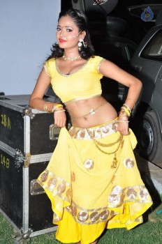 Shreya Vyas New Pics - 5 of 40