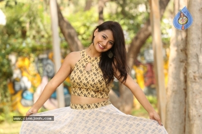 Shubhangi Pant Photos - 13 of 21