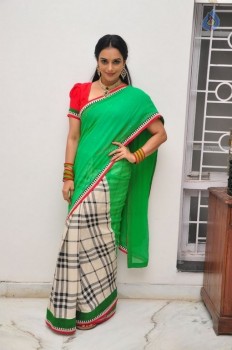 Shweta Menon Latest Photos - 33 of 34