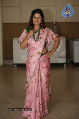 Silpa Chakravarthy Pics - 16 of 36