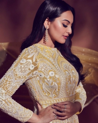 Sonakshi Sinha Stills - 9 of 10