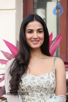 Sonal Chauhan Interview Photos - 19 of 34