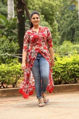 Sreemukhi Latest Gallery - 15 of 17