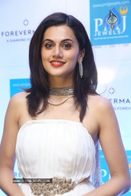 Taapsee Pannu New Stills - 11 of 17