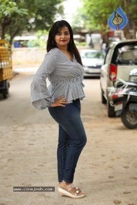 Tanuja Naidu New Pics - 21 of 31