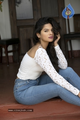  Tanya Hope New Stills - 2 of 21