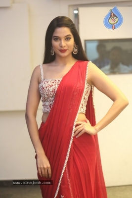 Tanya Hope Photos - 3 of 21