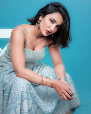 Tejaswi Madivada Stills - 2 of 12