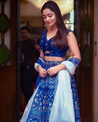 Tridha Choudhury Photos - 2 of 11