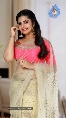 Varsha Vishwanath Stills - 3 of 4