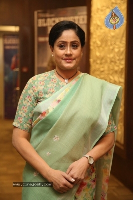 Vijayashanti Stllls - 6 of 12