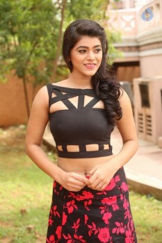 Yamini Bhaskar Latest Pics - 11 of 42