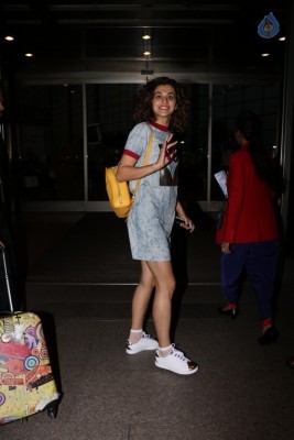 Bollywood Celebrities Spotted at Airport