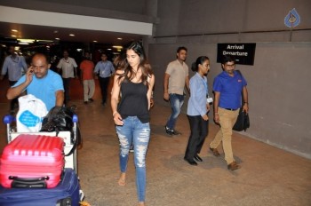 Celebrities at Mumbai Airport 