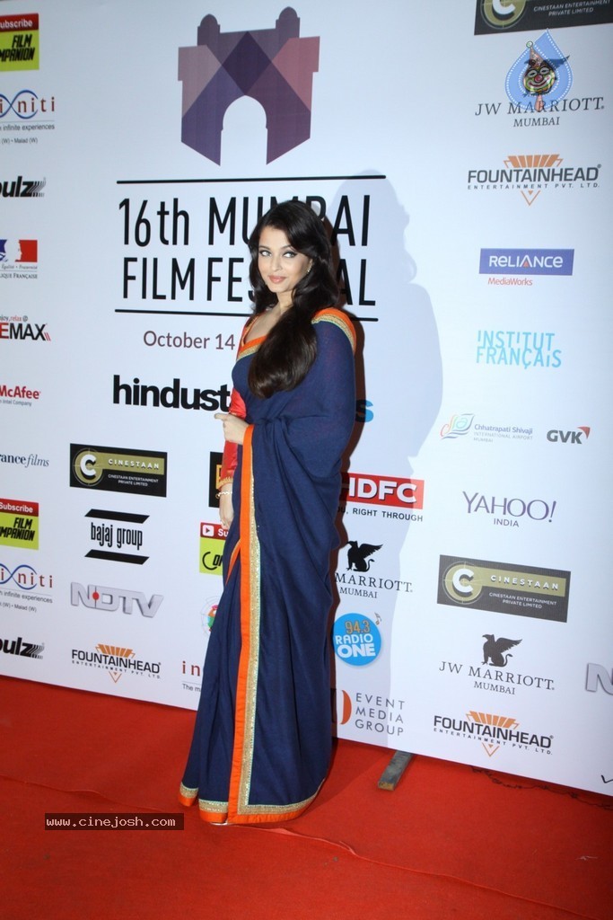 16th Mumbai Film Festival Opening Ceremony - 74 / 168 photos