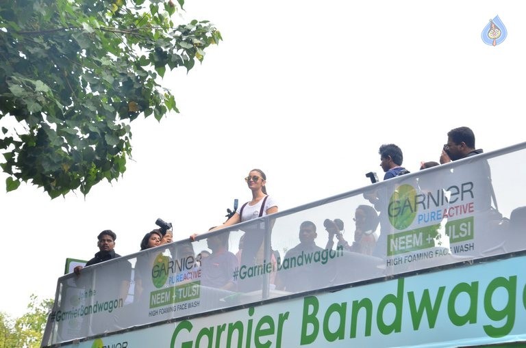 Alia Bhatt Launches Garnier Bandwagon - 6 / 34 photos