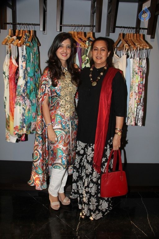 Amy Billimoria Festive AW 2015 Collection Unveiling - 16 / 33 photos