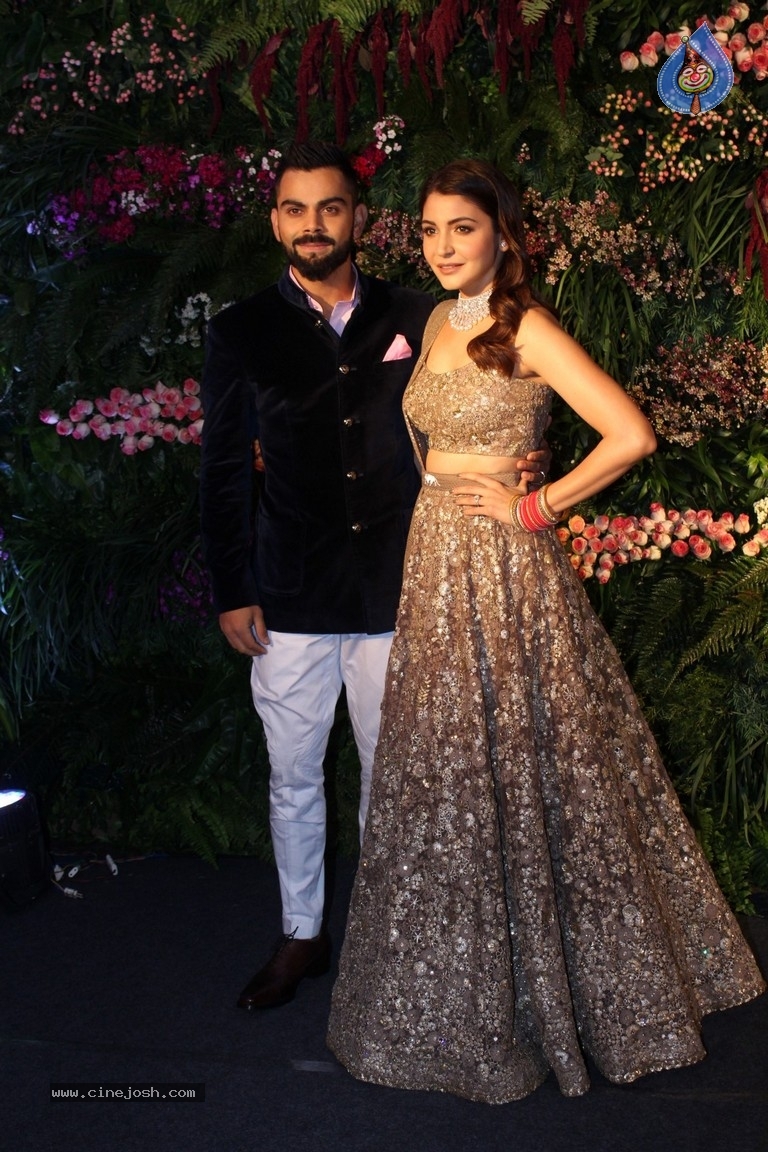 Anushka And Virat Wedding Celebration In Mumbai Set 1 - 69 / 84 photos