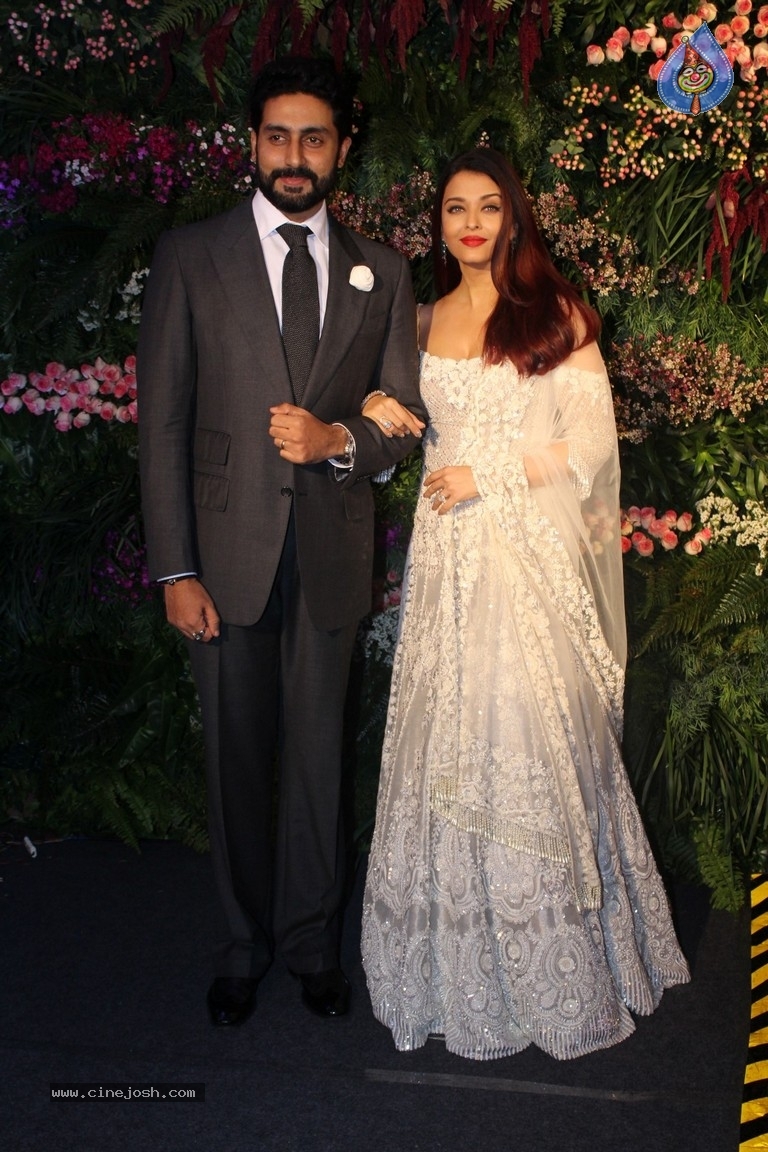 Virat Anushka Wedding Dress | 3d-mon.com