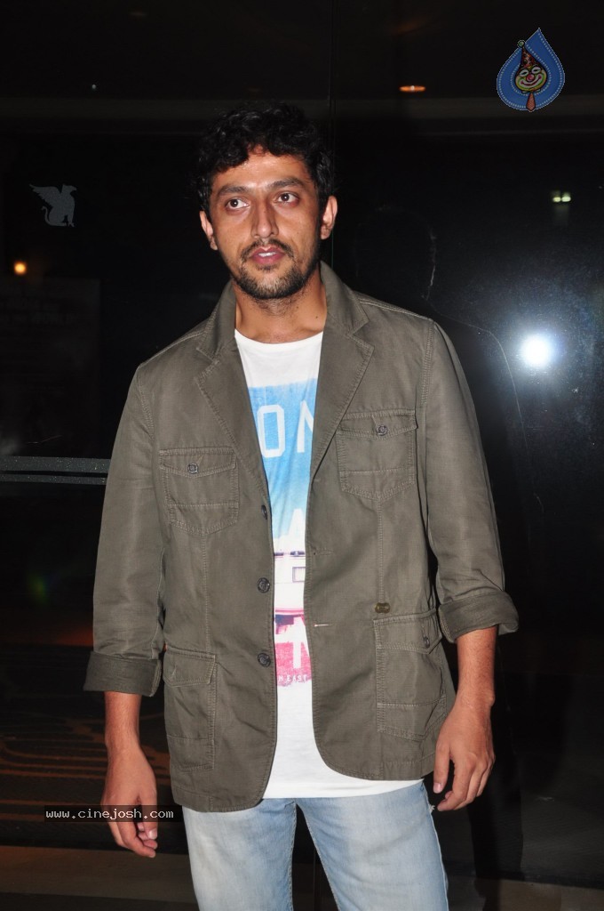 Bhag Milkha Bhag Success Party - 21 / 40 photos