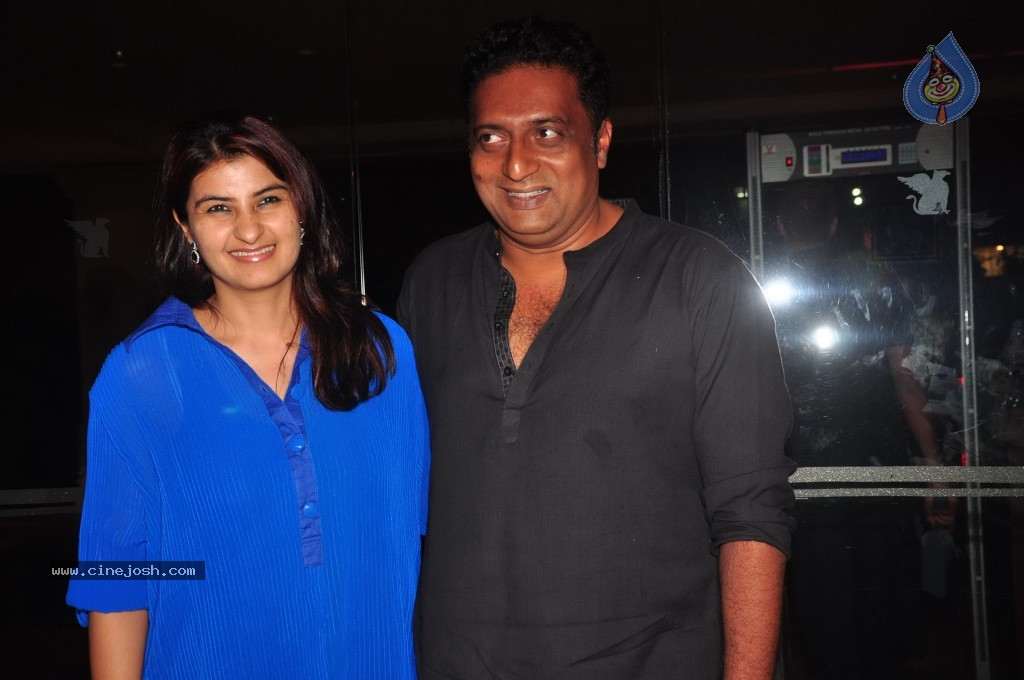 Bhag Milkha Bhag Success Party - 30 / 40 photos