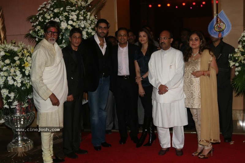 Big Bollywood Bash by Anil Ambani - 25 / 30 photos