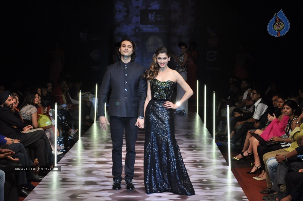 Our 5 Favourite Fashion Moments of Anushka Sharma and Virat Kohli