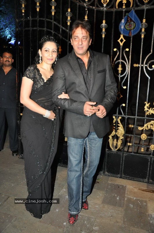 Bollywood Celebs at Sanjay Dutt's Wedding Anniversary Party - 3 / 42 photos