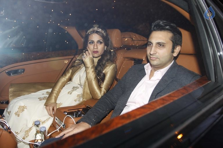 Celebrities at Amitabh Bachchan Hosted Diwali 2015 Party 2 - 34 / 84 photos